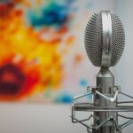Fünf Fragen an Aleš Drábek interview-mikrofon-2-scaled